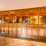 Western Au Cheval Blanc A Mulhouse 4*