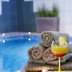 Hotel Western Au Cheval Blanc A Mulhouse Baldersheim