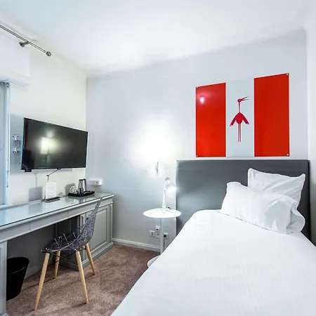 Отель Western Au Cheval Blanc A Mulhouse 4*