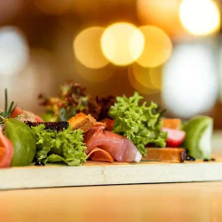 Western Au Cheval Blanc A Mulhouse Hotel