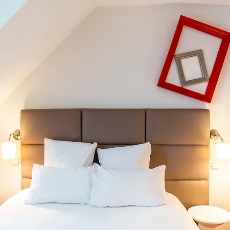 Western Au Cheval Blanc A Mulhouse 4*