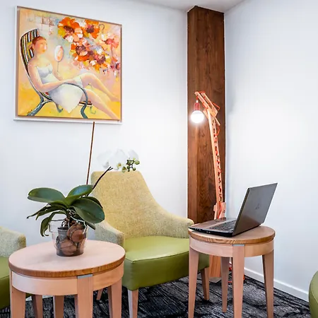 Western Au Cheval Blanc A Mulhouse Бальдершем