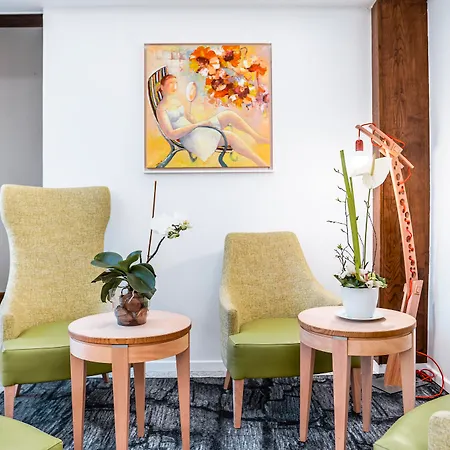 Western Au Cheval Blanc A Mulhouse Бальдершем