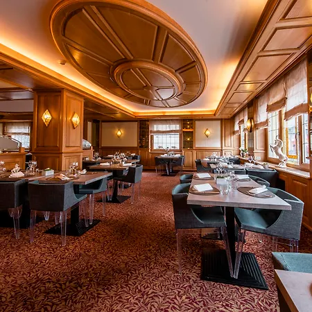 Western Au Cheval Blanc A Mulhouse 4* Бальдершем