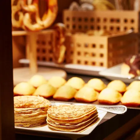 Western Au Cheval Blanc A Mulhouse 4*