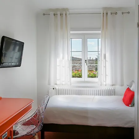 Western Au Cheval Blanc A Mulhouse 4* Бальдершем