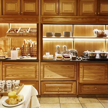 Western Au Cheval Blanc A Mulhouse