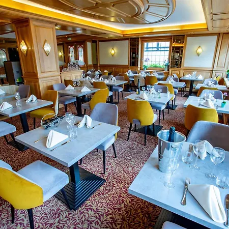 Western Au Cheval Blanc A Mulhouse