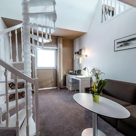 Hotel Western Au Cheval Blanc A Mulhouse 4*