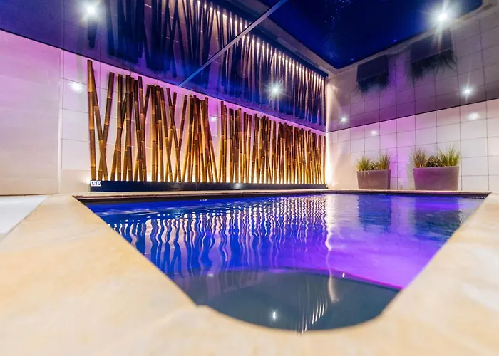 Hotel Western Au Cheval Blanc A Mulhouse Baldersheim