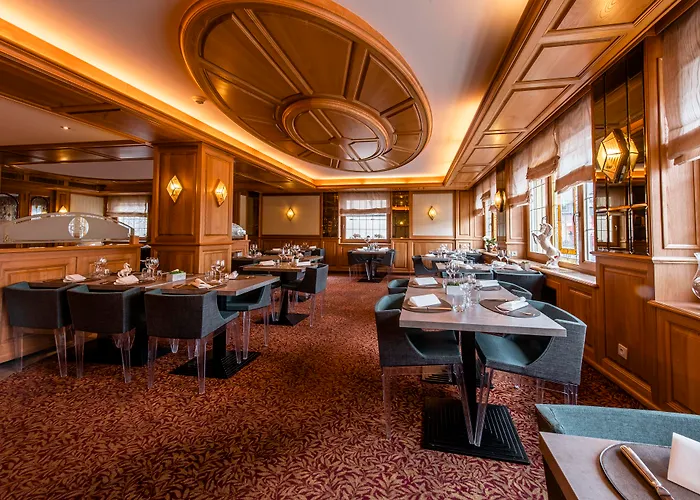 Western Au Cheval Blanc A Mulhouse 4* Baldersheim