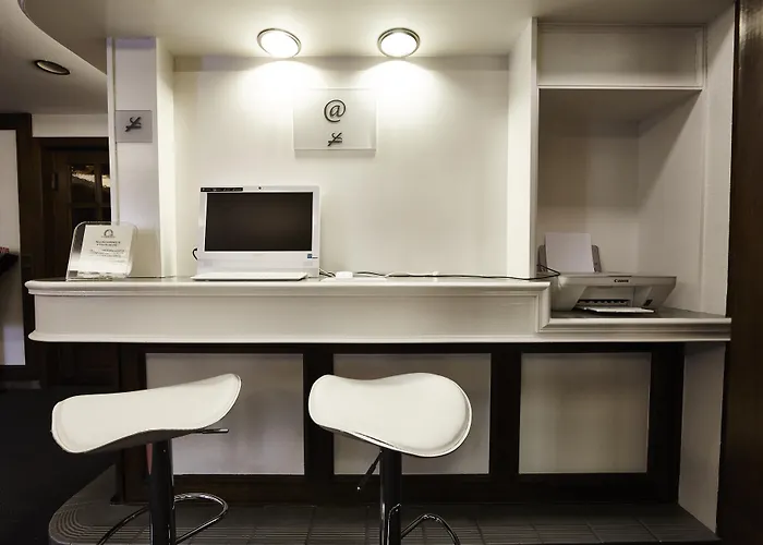 Western Au Cheval Blanc A Mulhouse Hotel