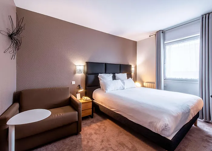 Hotel Western Au Cheval Blanc A Mulhouse Baldersheim